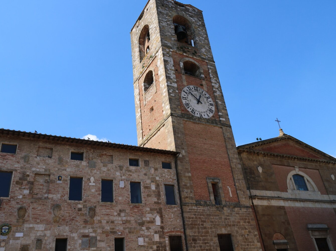 Concattedrale Dei Santi Alberto E Marziale景点图片