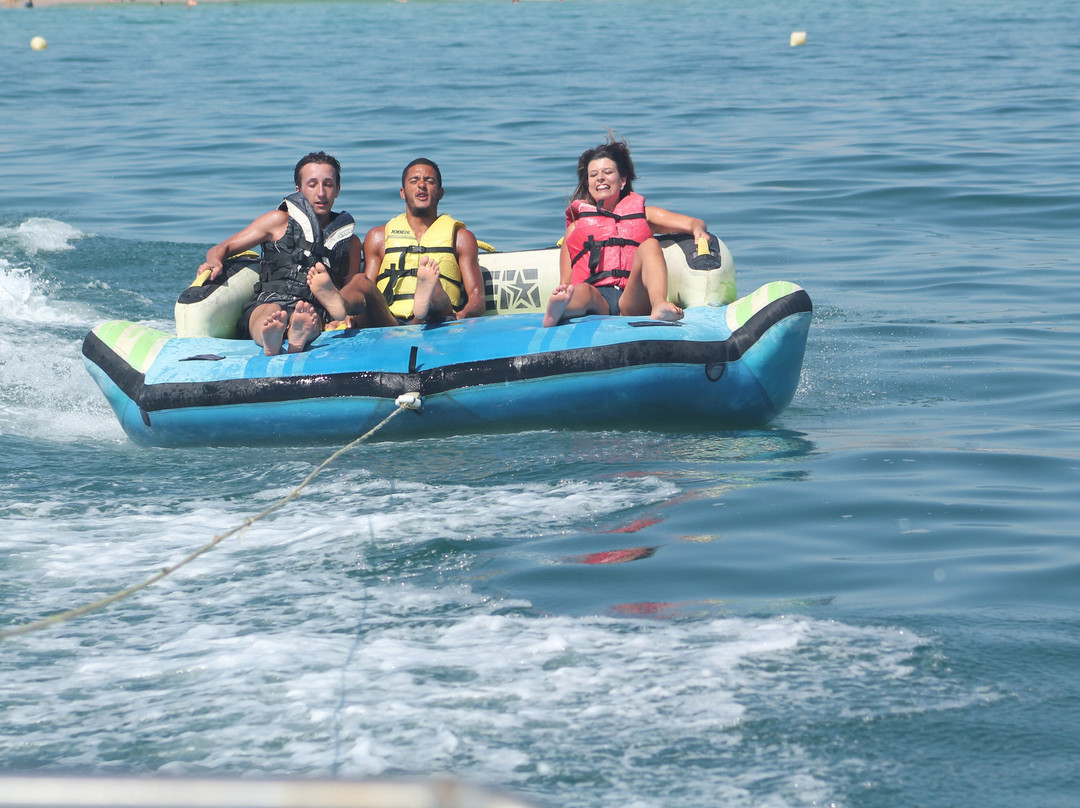 Nauticdrive-阿尔布赞拉必去景点