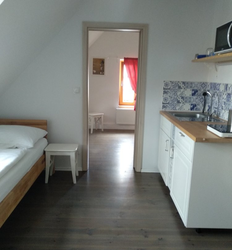 Little Monk Apartment主图