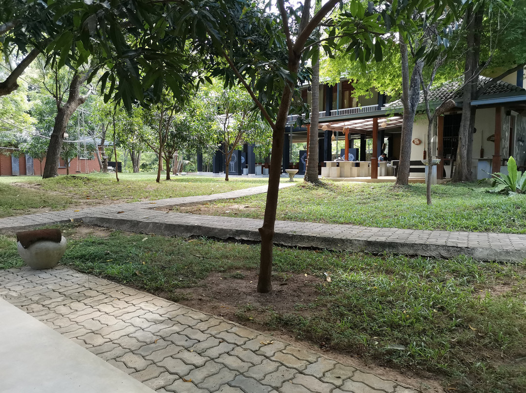 尼尔迪亚曼卡达野生度假酒店主图