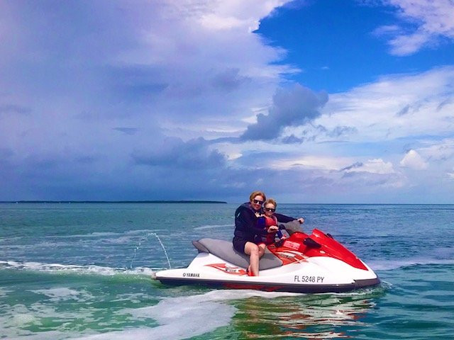 Florida Keys Watersports-伊斯拉摩拉达必去景点