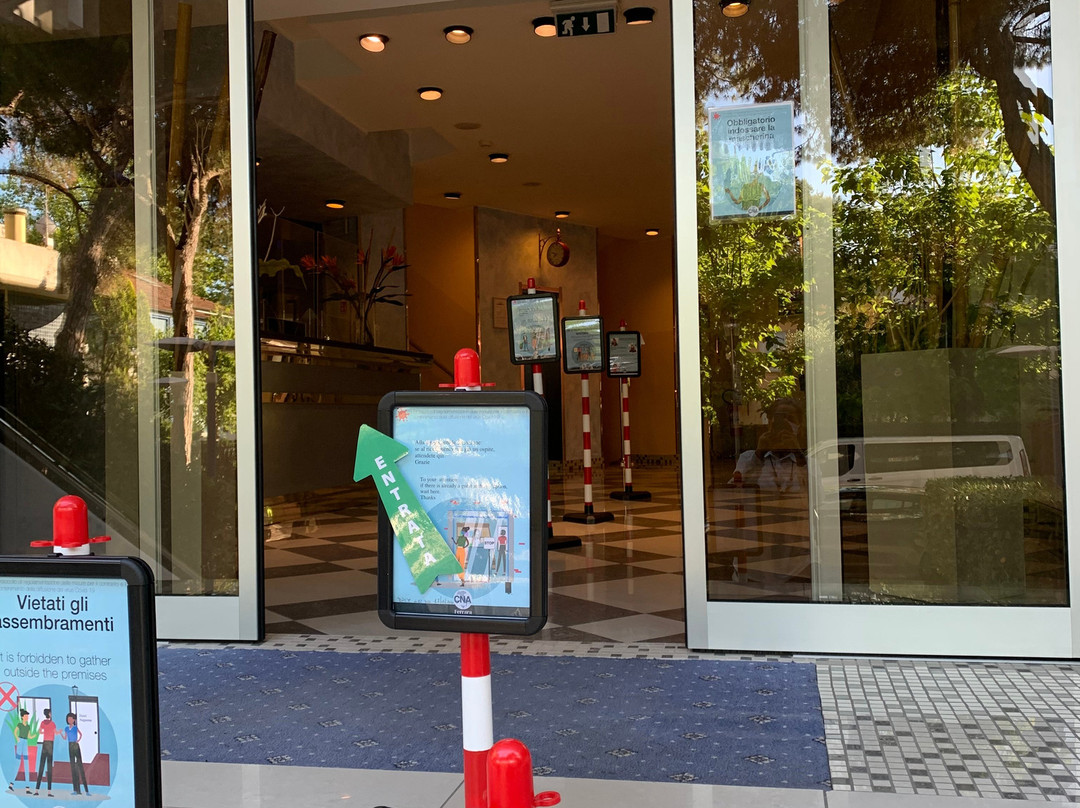 Hotel Augustus Riccione主图