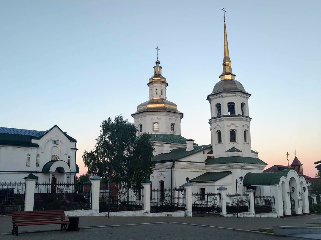 Church of the Protection of the Holy Virgin景点图片