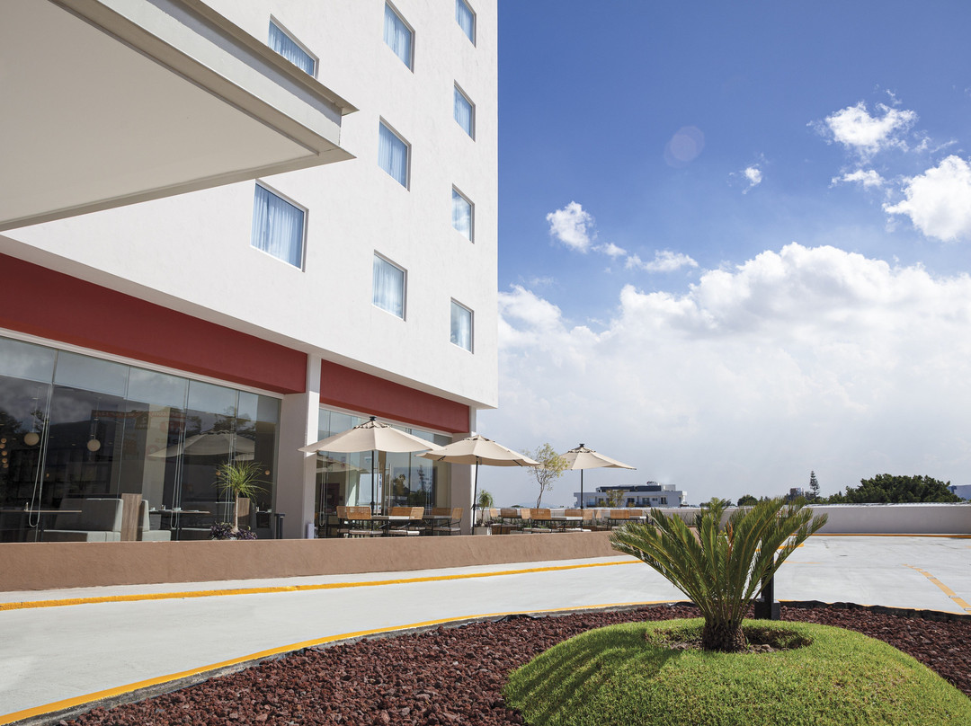 Fiesta Inn Guadalajara Periférico Poniente主图