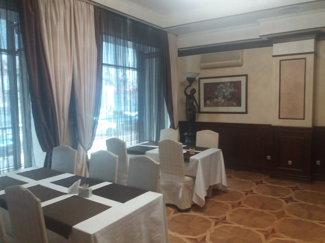 Hotel National主图