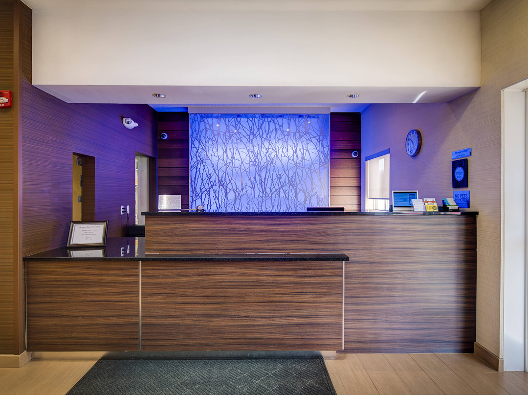 Comfort Inn & Suites Green Bay Stadium Area主图