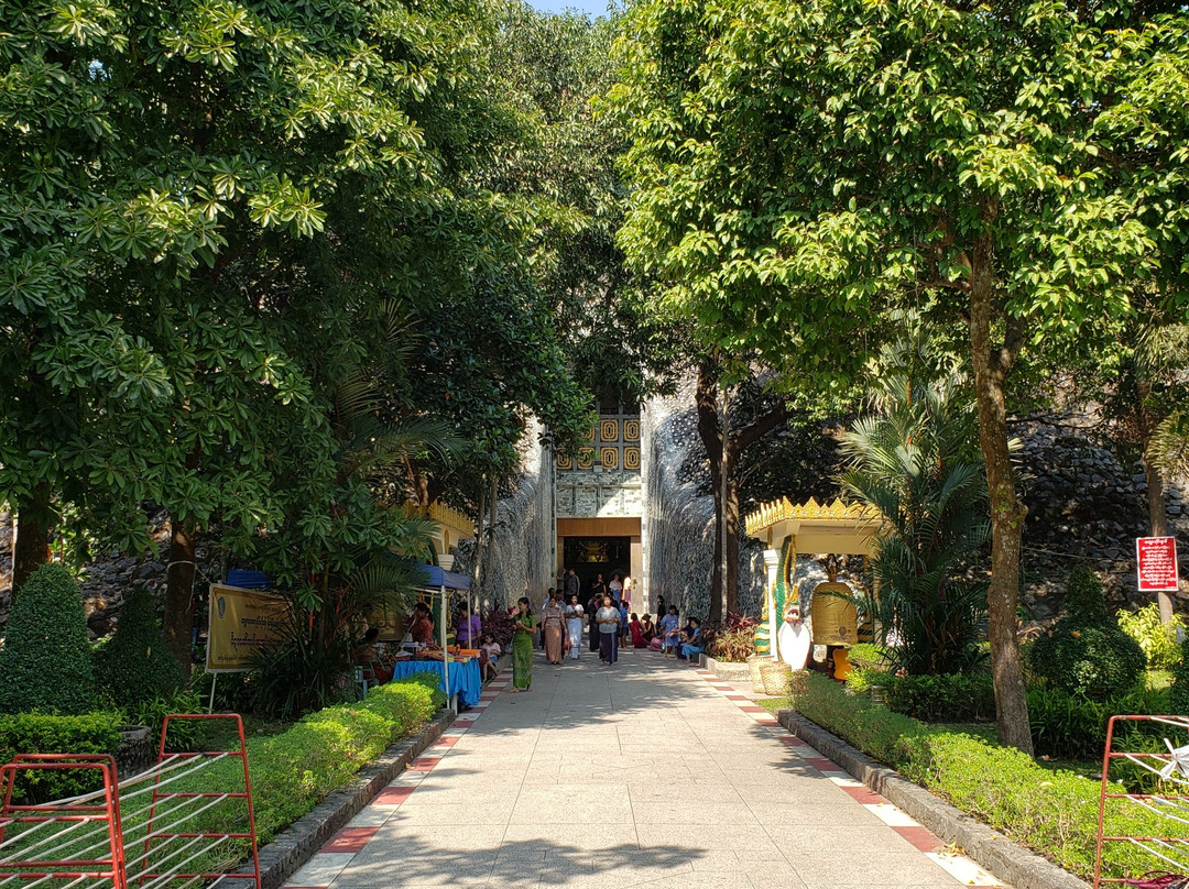 Mahapasana Cave-仰光必去景点