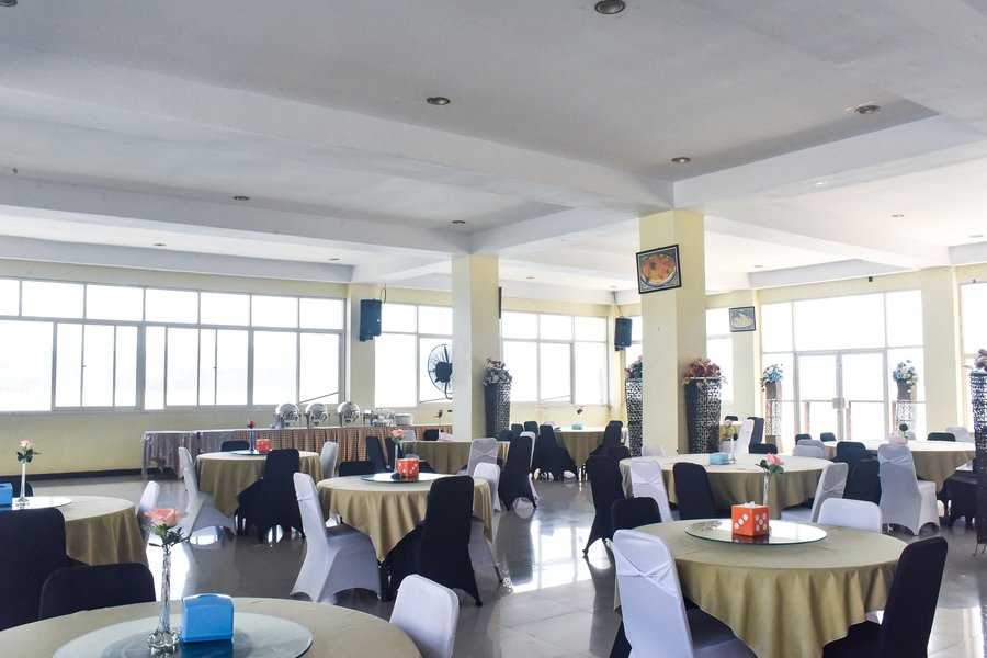 RedDoorz Plus @ Tirta Kencana Hotel主图