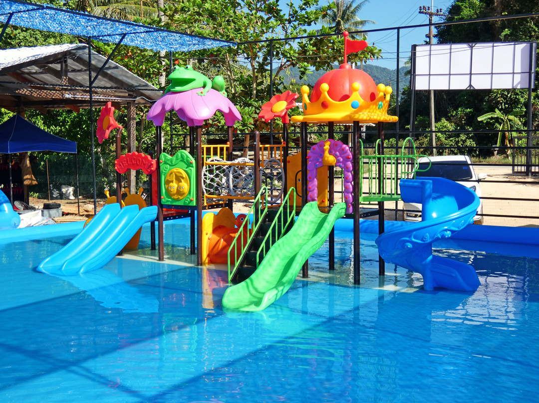 Koh Chang Floating Restaurant And Water Park-象岛必去景点