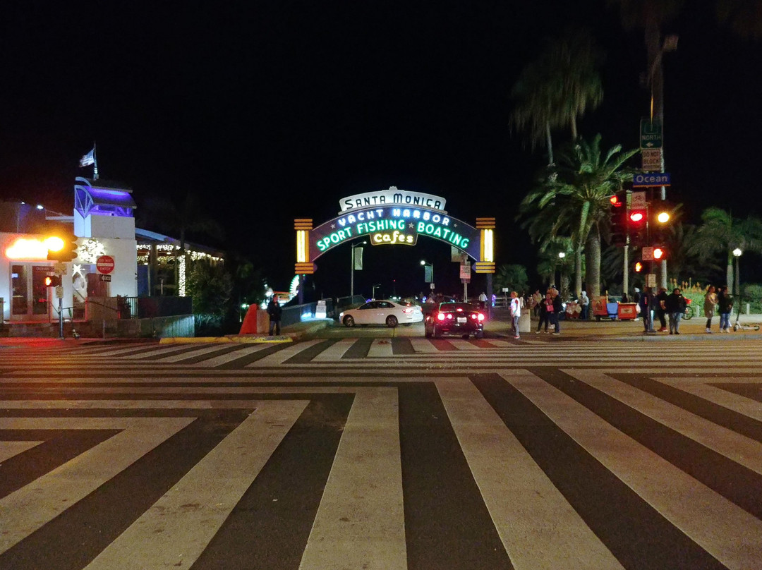 Santa Monica Yacht Harbor Sign-圣莫尼卡必去景点