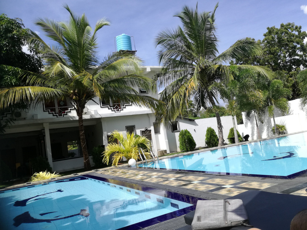 孔雀里奇酒店主图