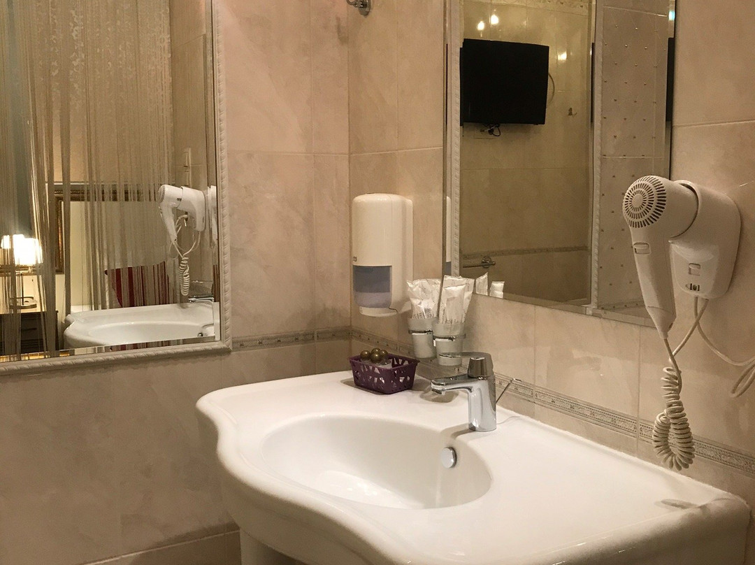 Onegin Boutique Hotel主图