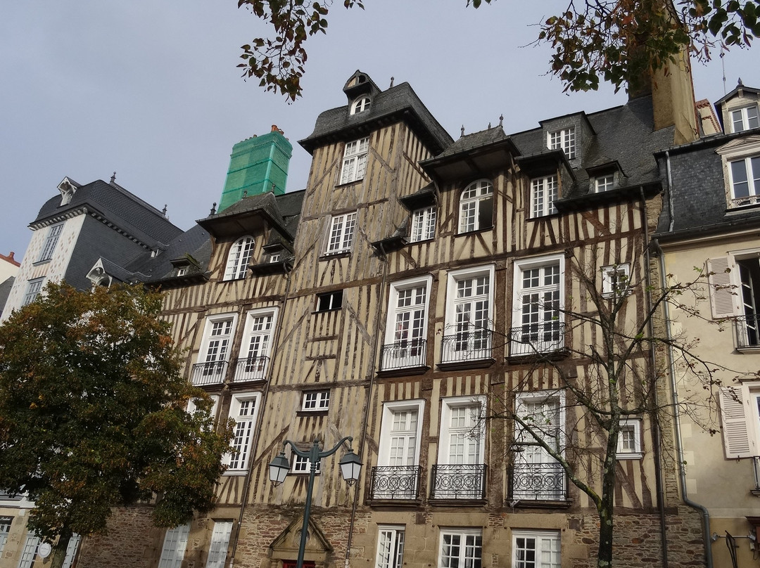 Place des Lices-雷恩必去景点