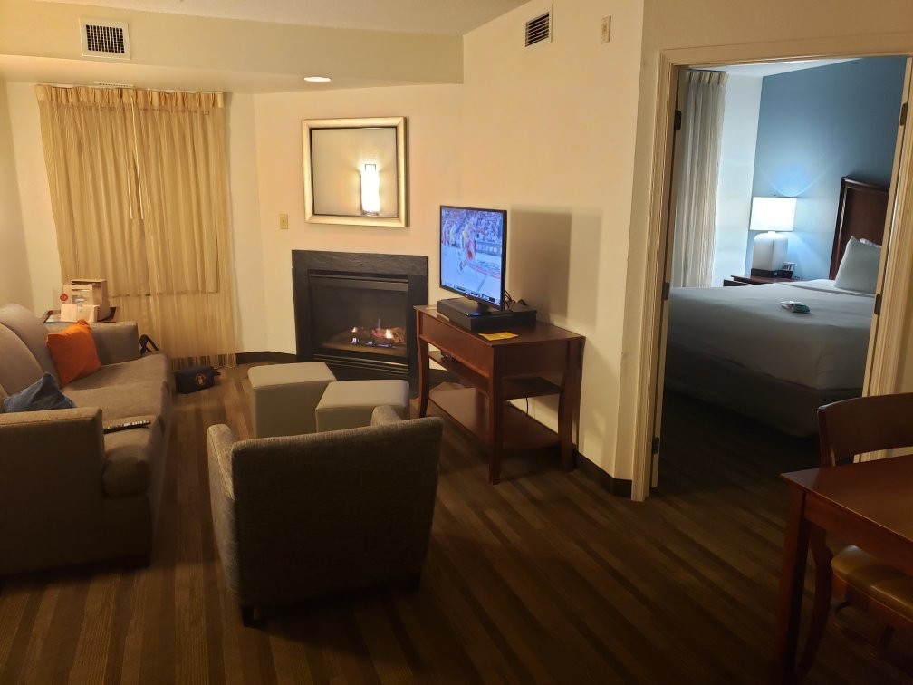 赫恩登凯悦酒店主图