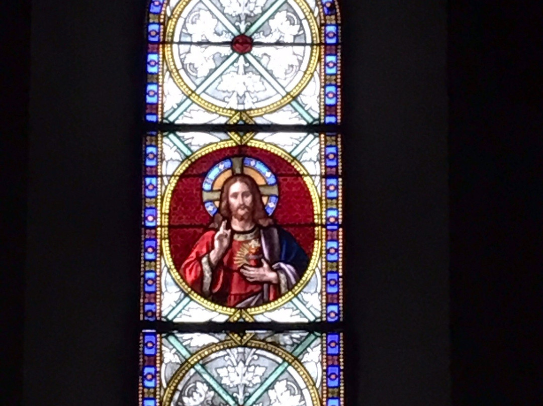 Eglise Saint pierre景点图片