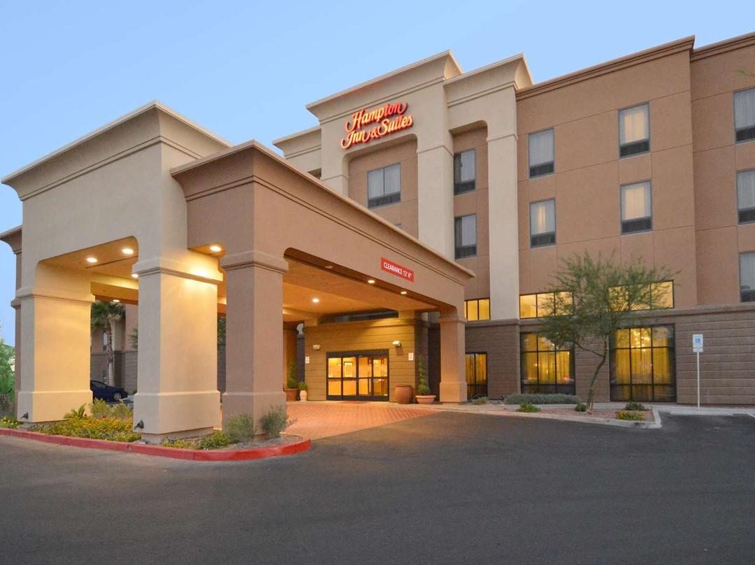 拉斯维加斯机场源宿酒店主图