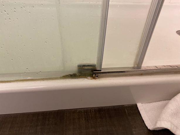 希尔顿欢朋酒店-戴尔斯堡-浴室
