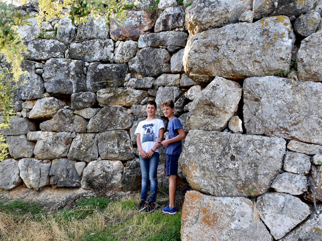 Greece on Foot-Tyros必去景点