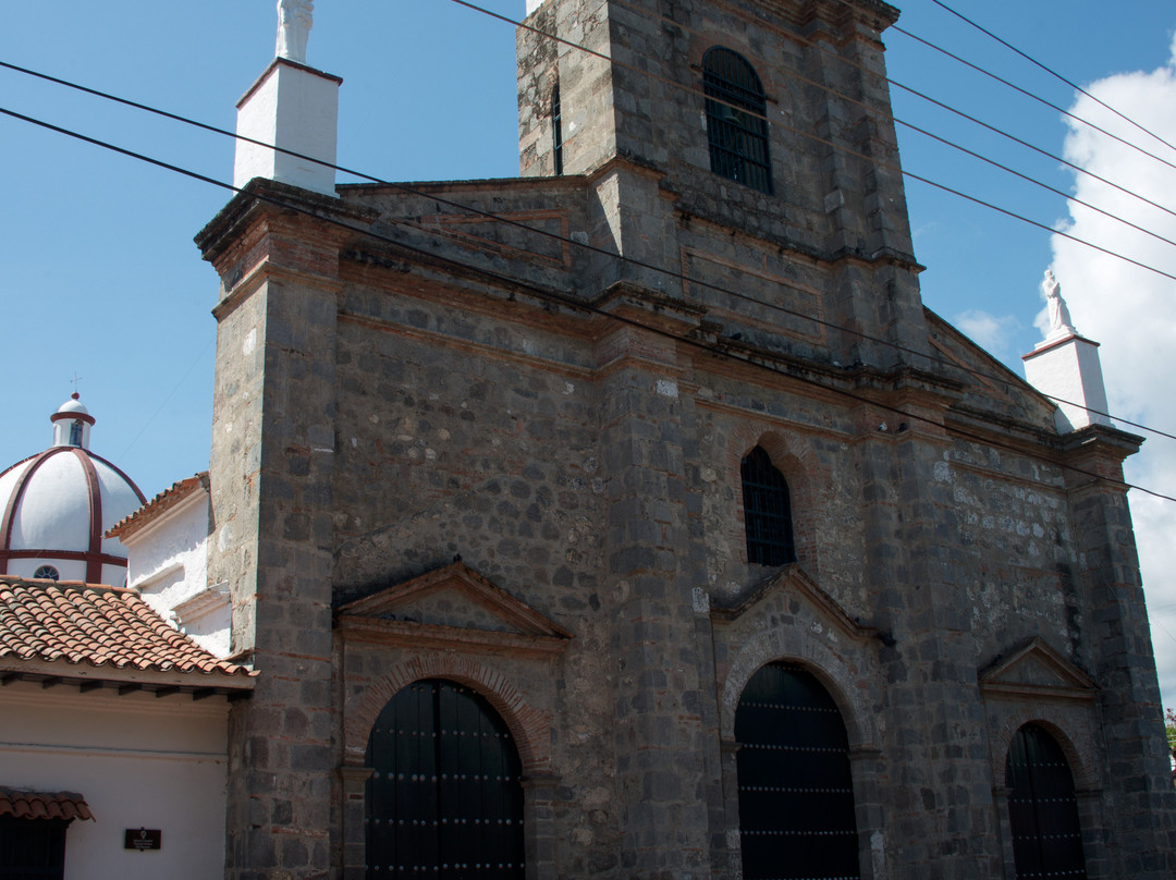 Catedral Nuestra Señora del Rosario-Honda必去景点