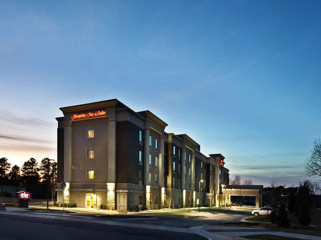 Hampton Inn & Suites Holly Springs主图