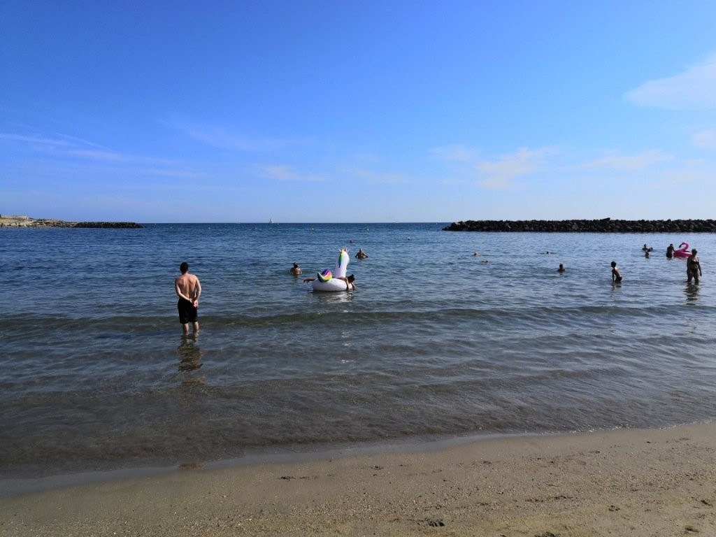 Plage de la Corniche景点图片