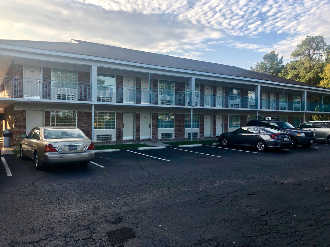 Howard Johnson by Wyndham Florence主图