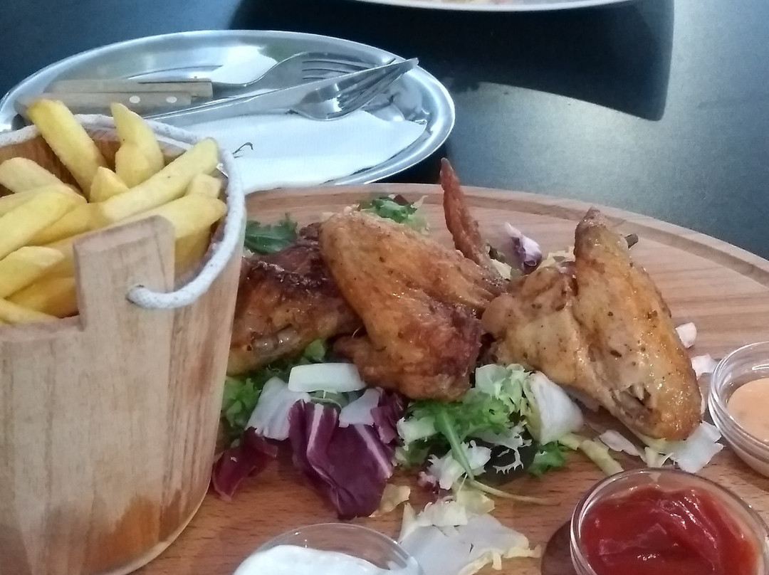 Restauracia Gol主图