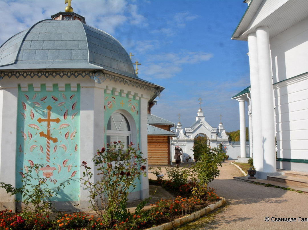Spaso-Kazanskiy Simanskiy Monastery景点图片
