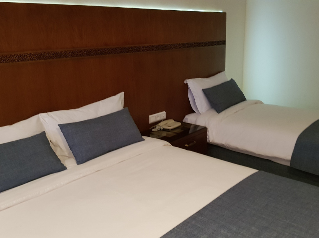 Hotel Golden Beach主图