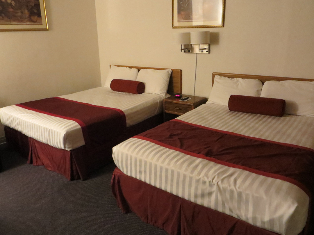 Hot Springs Hills Inn主图