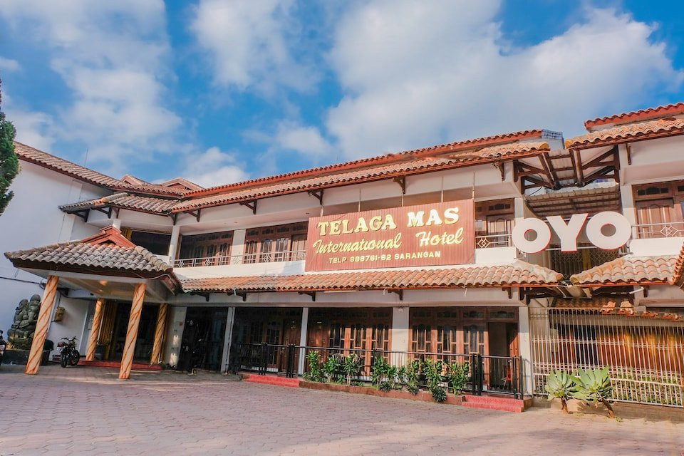 特拉伽马斯酒店主图