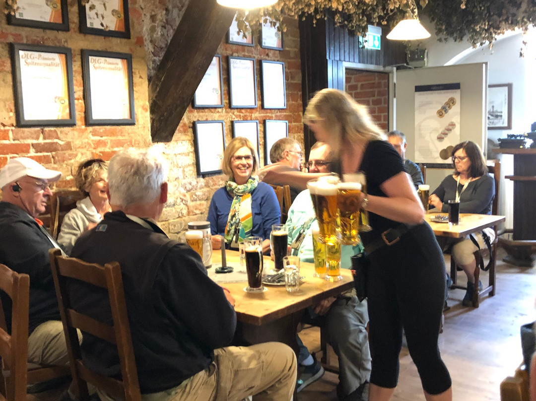 Friends of Dave Tours-瓦勒慕必去景点