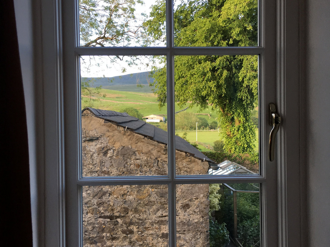 The Rowe House主图