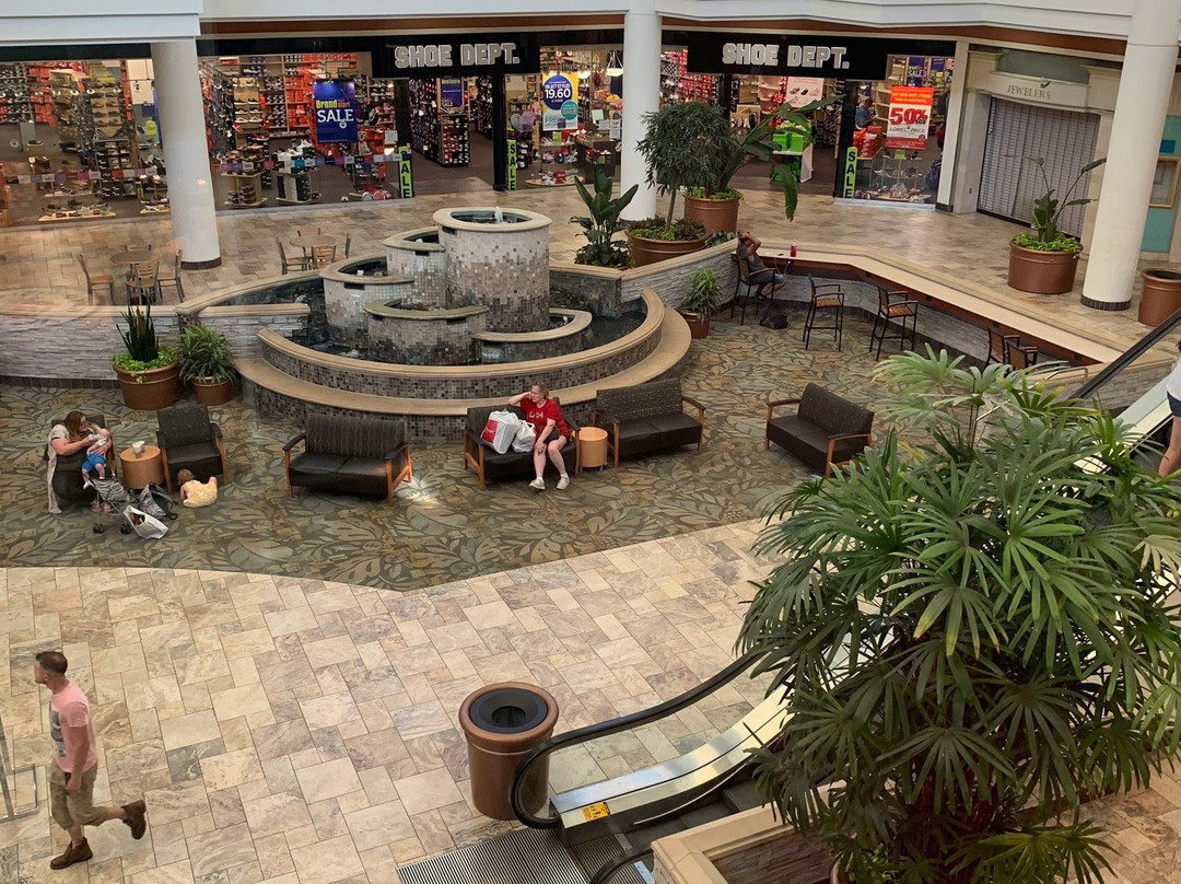 Charleston Town Center Mall景点图片