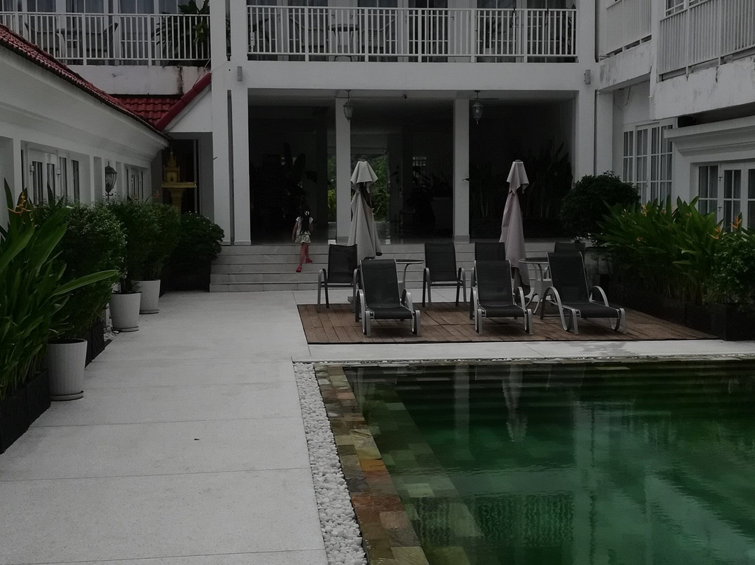 White Boutique Hotel主图