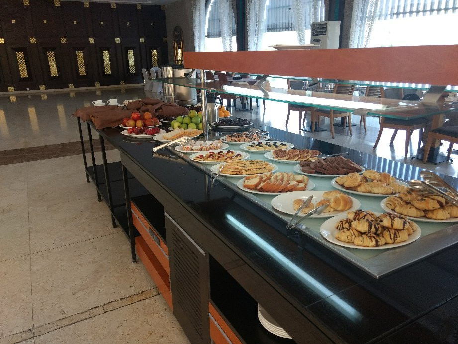 Basra International Hotel主图