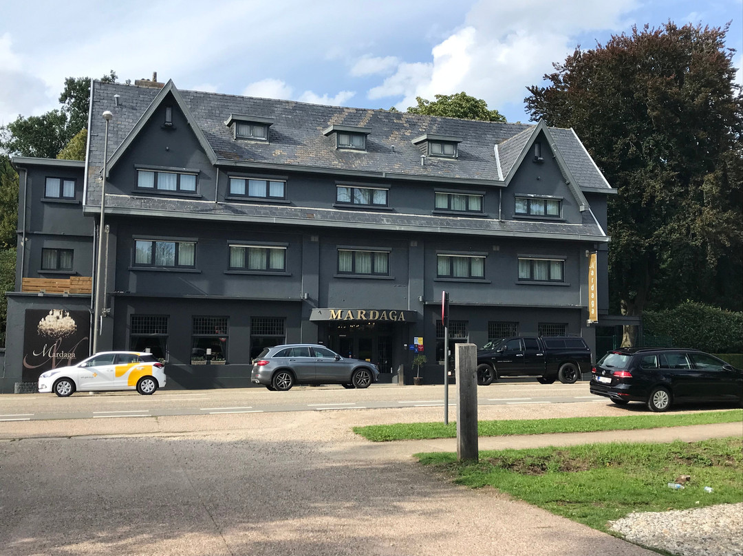 马达加住宿酒店主图