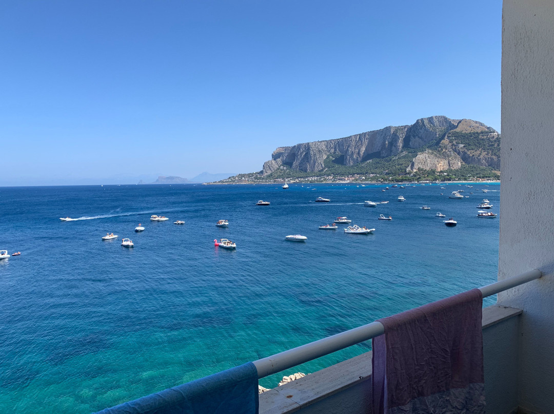 拉托雷锦绣酒店主图