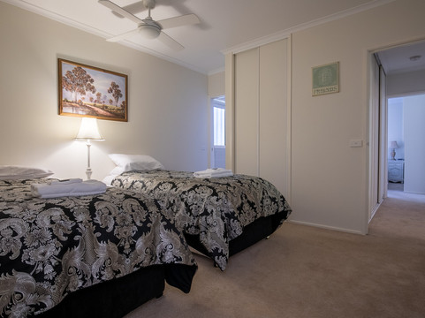 桦树别墅酒店 - 银桦主图