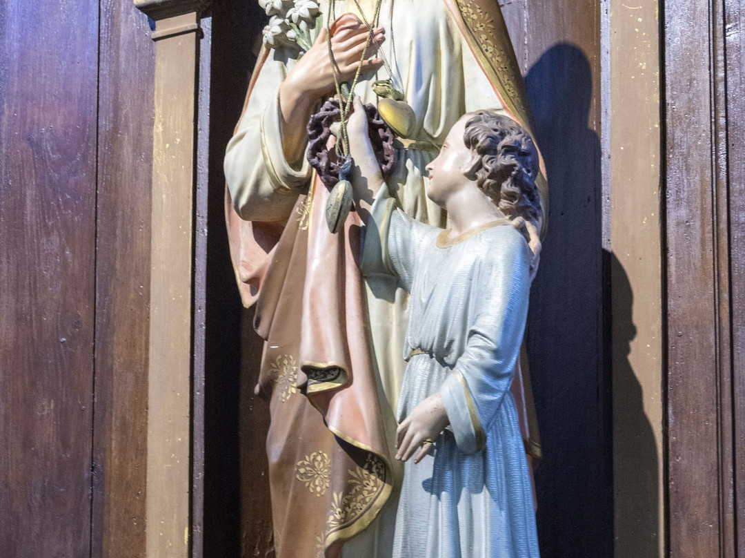 Eglise Saint Antoine-Loches必去景点