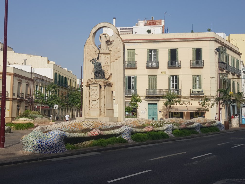 Monumento a los Héroes de España景点图片