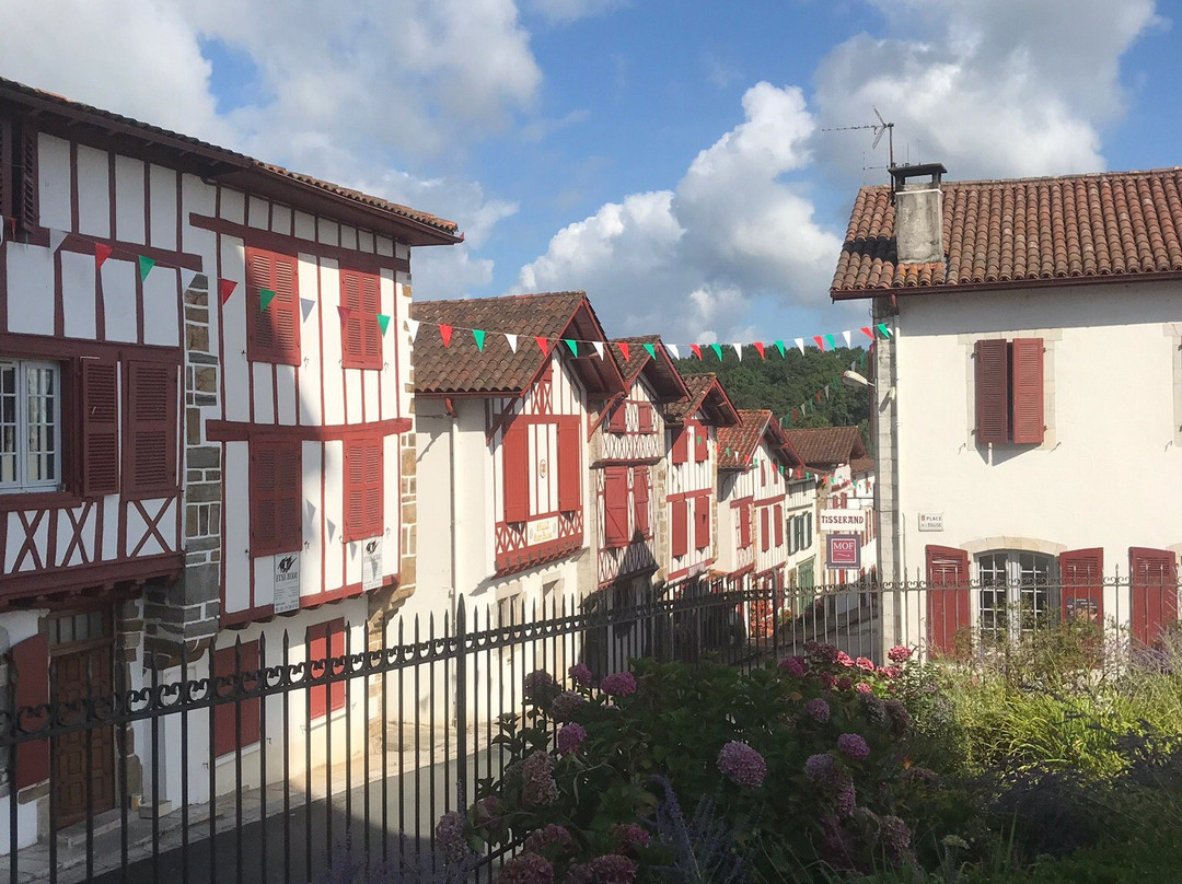 Chambres d'Hotes Maxana主图