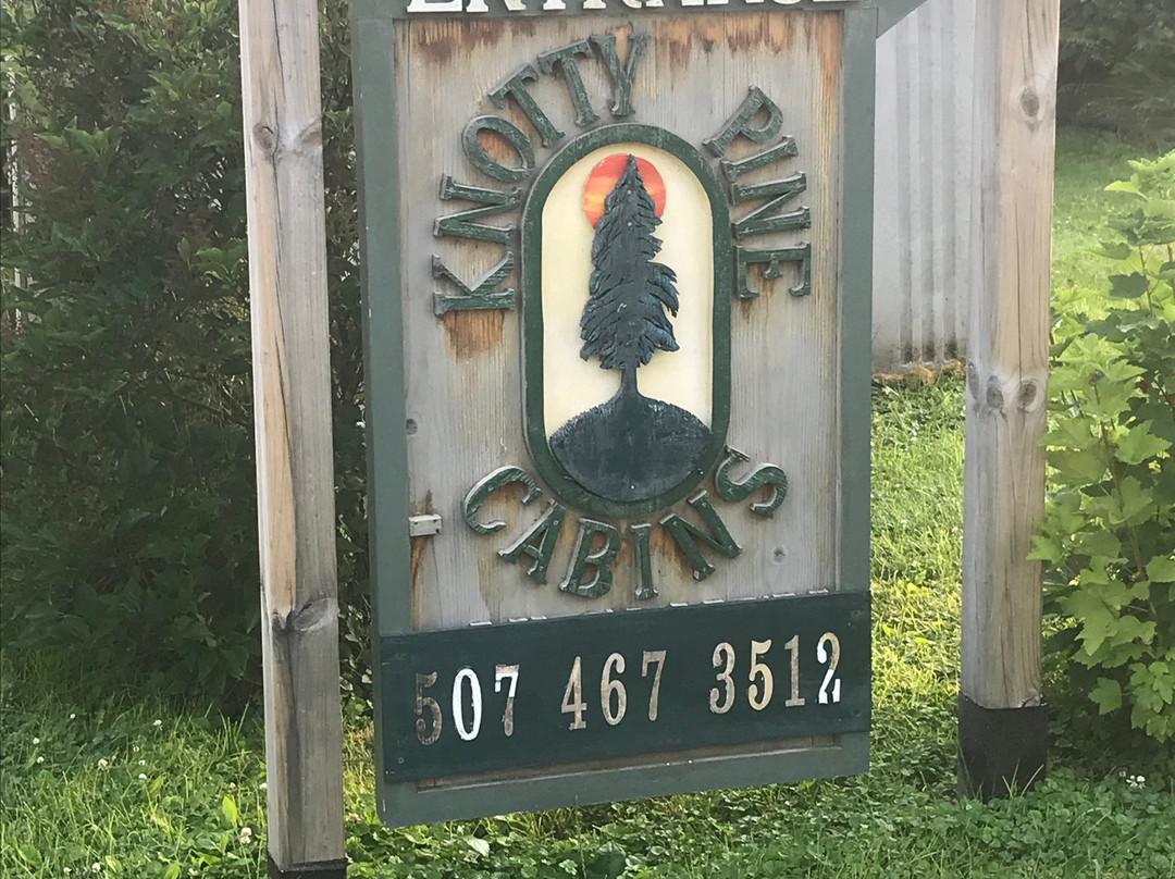 Historic Knotty Pine Cabins主图