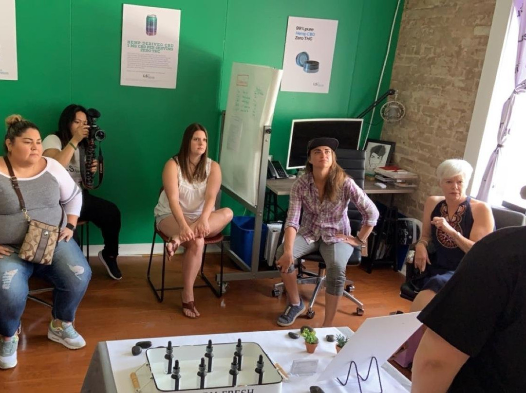 Austin Hemp Tours-奥斯丁必去景点