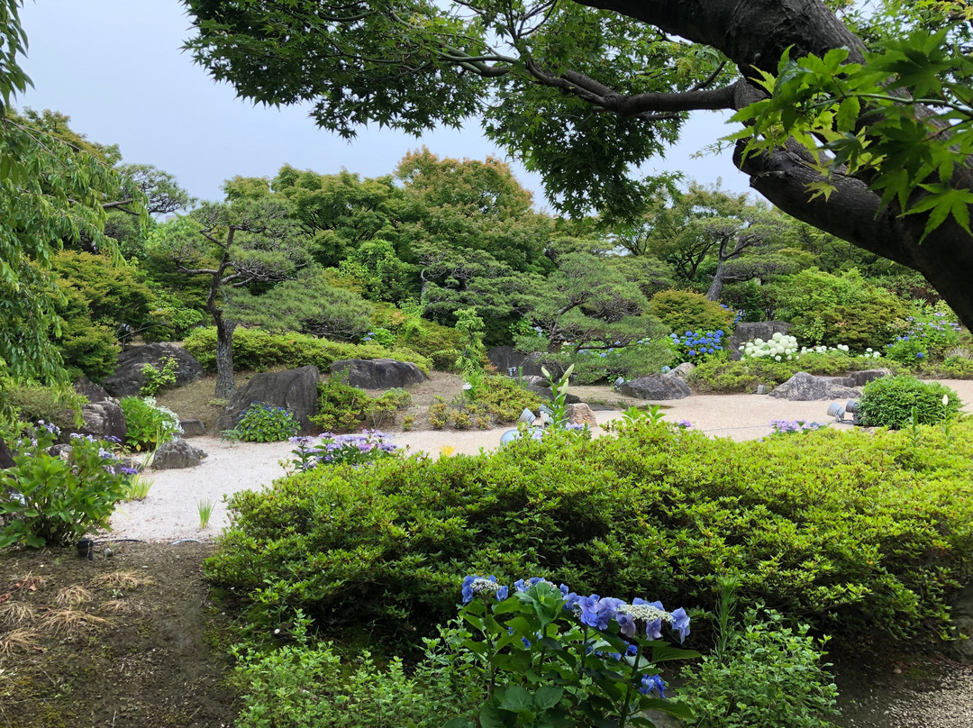 Hakozakigu Flower Garden景点图片