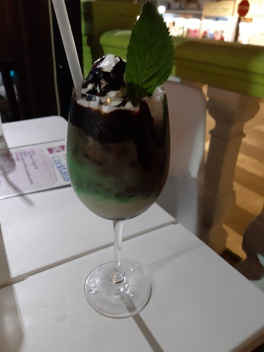 Bar Apache景点图片