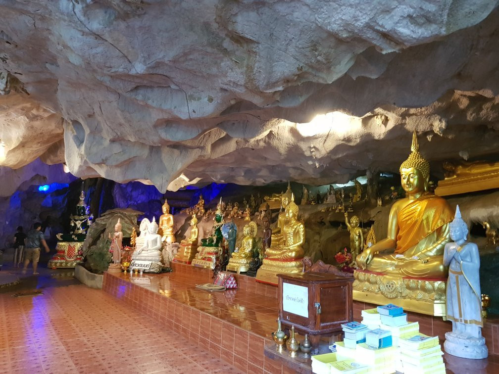 Wat Tham Khao Prathun-考查貌必去景点