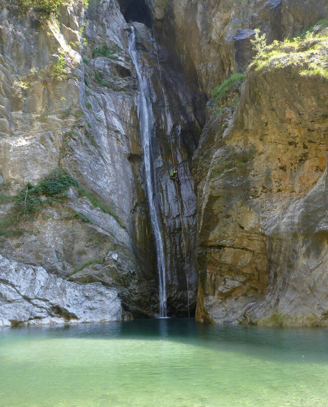 Cascata Buco della morte-Storo必去景点