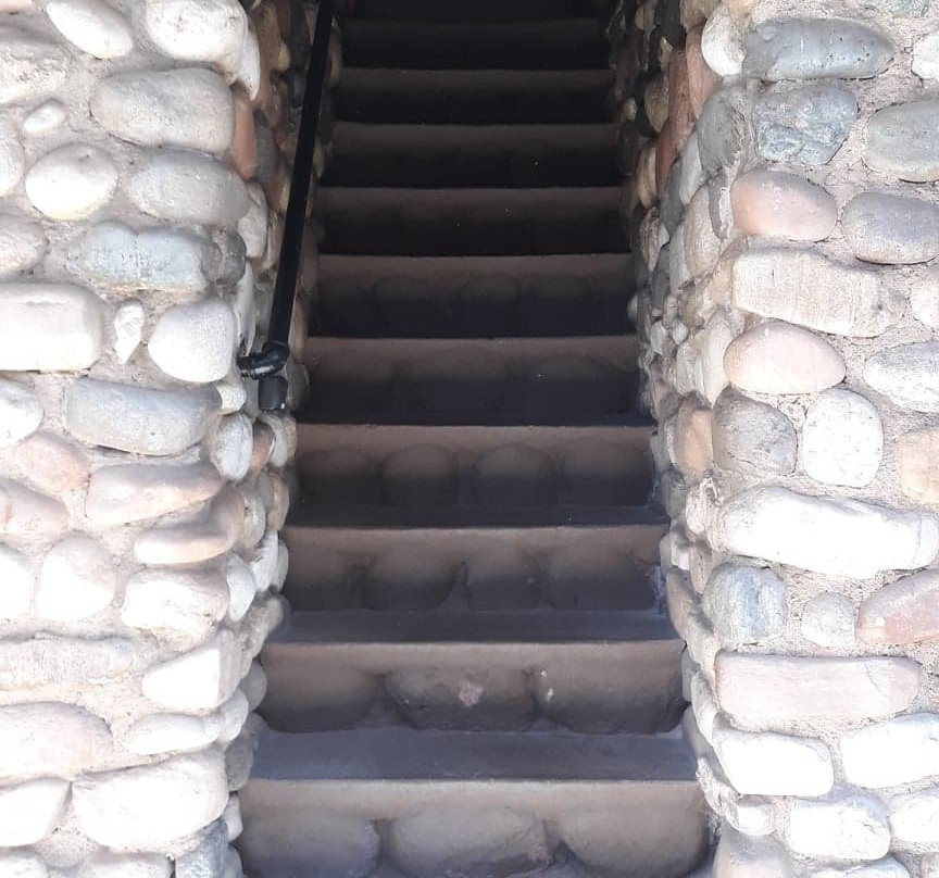 The Iron Horse Inn主图