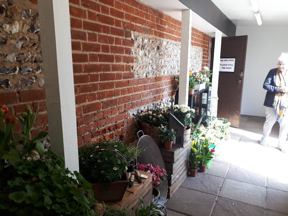 The Hatchery Farm Shop-Amersham必去景点